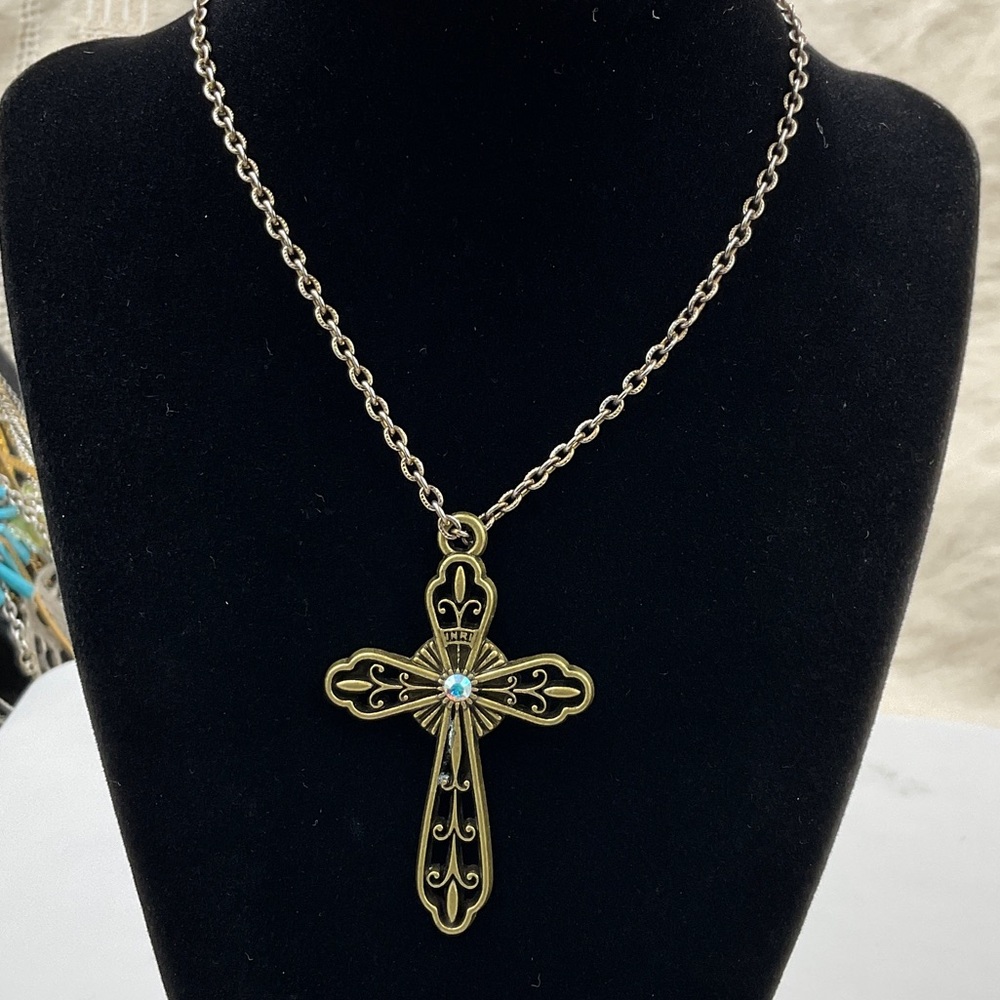 2005 Gloria Duchin  24” Necklace With Filagree Pewter Cross W/Swarovski Crystal